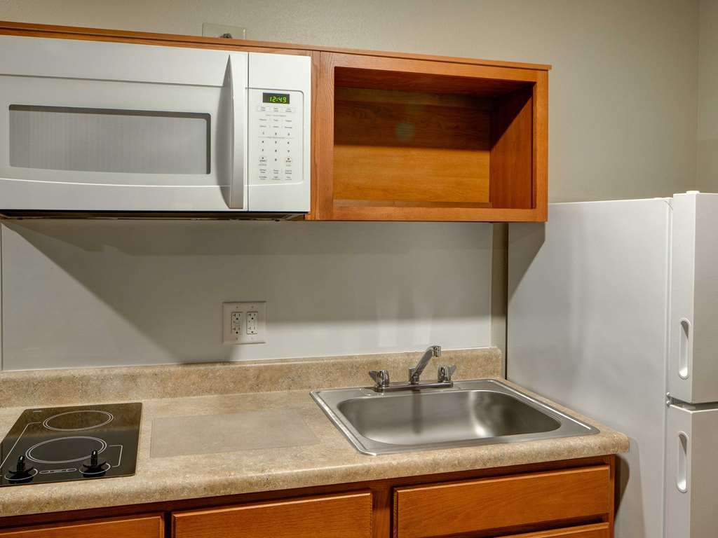 Woodspring Suites サクラメント 部屋 写真